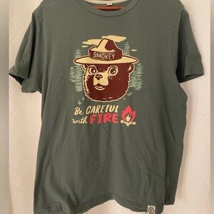 The Landmark Project Smokey Bear Graphic T-Shirt - Green